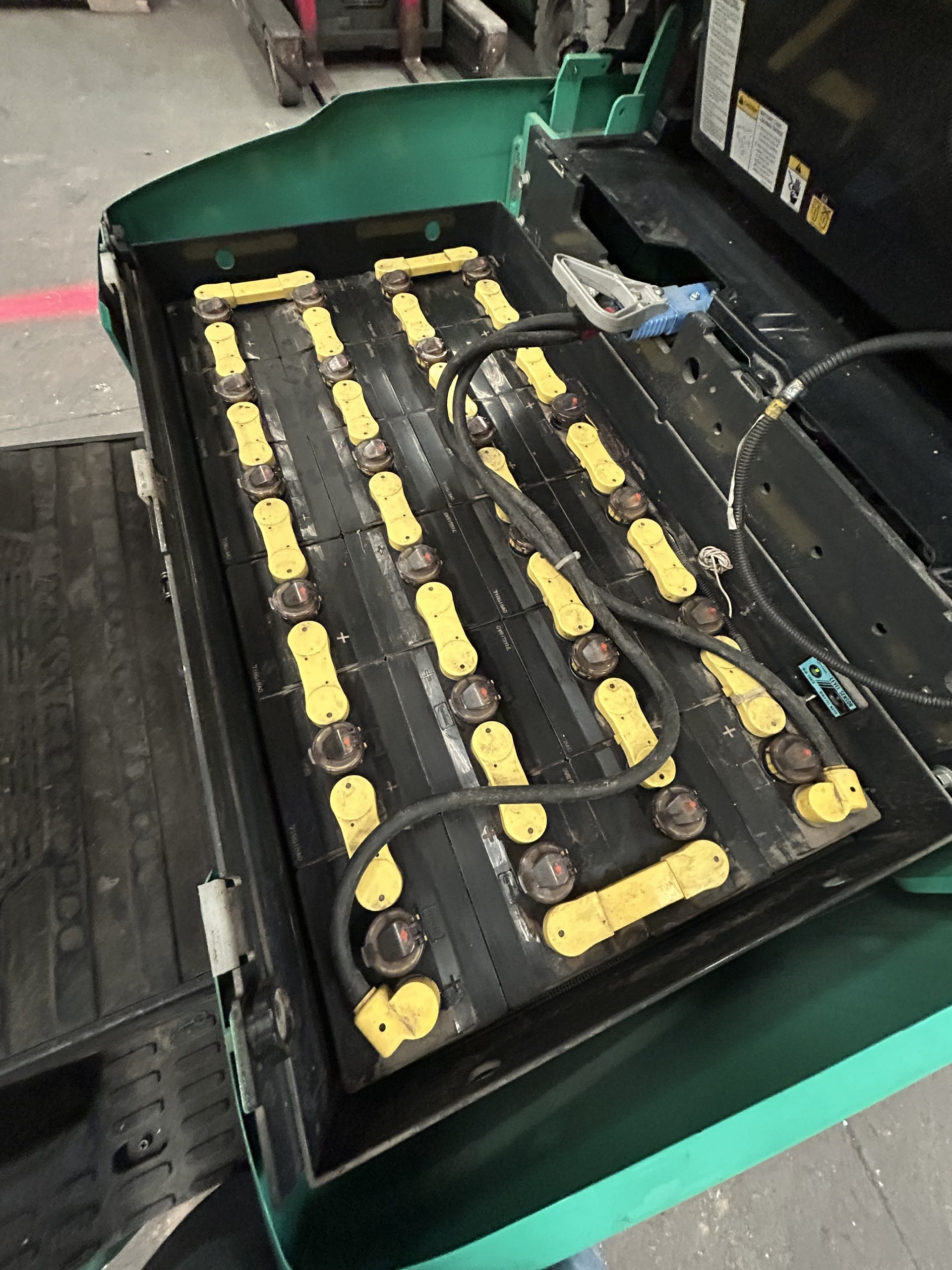 3 Bí quyết chọn ắc quy điện cho xe nâng